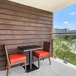 Cambria Hotel Orlando Universal Blvd